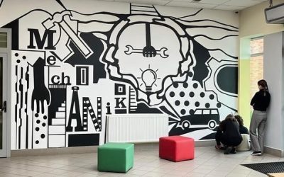 Drzewniak wkręcił się w tryby Mechanika